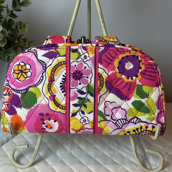 Vera Bradley Clementine Kiss
N' Snap Wallet - Picture 4 of 10